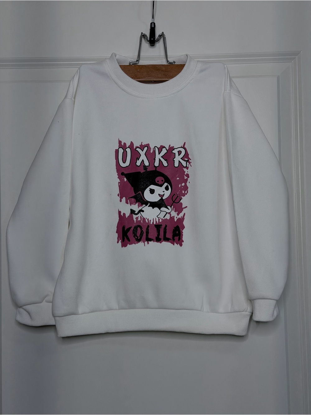 Girls White Graphic Sweatshirt – Kuromi Style – Size 110